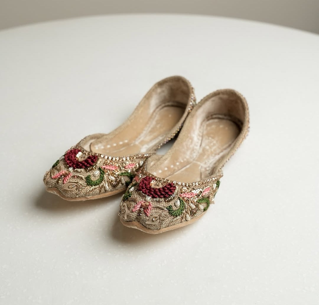 Embroidered Khussa